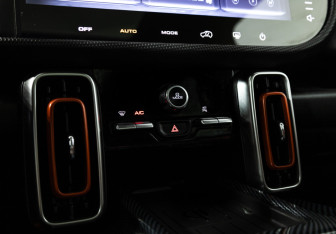 Подержанный автомобиль Haval Dargo 2023 года (22 фото)