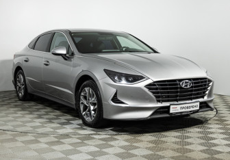 Подержанный автомобиль Hyundai Sonata 2020 года (3 фото)