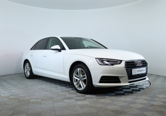 Подержанный автомобиль Audi A4 Sedan 2019 года (3 фото)