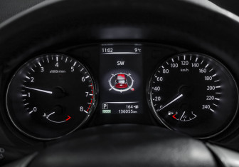 Подержанный автомобиль Nissan X-Trail 2017 года (11 фото)