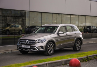 Подержанный автомобиль Mercedes-Benz GLC Coupe 2021 года (3 фото)