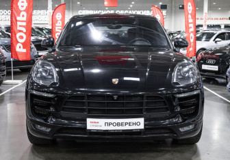 Подержанный автомобиль Porsche Macan 2017 года (3 фото)