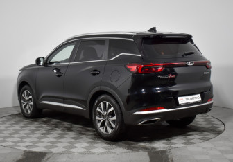 Подержанный автомобиль Chery Tiggo 7 Pro 2022 года (7 фото)