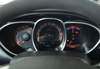 Подержанный автомобиль LADA (ВАЗ) Vesta Sedan 2018 года (12 фото)