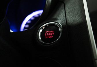 Подержанный автомобиль Subaru Legacy Sedan 2018 года (22 фото)