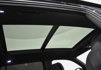 Подержанный автомобиль Volkswagen Teramont 2025 года (17 фото)