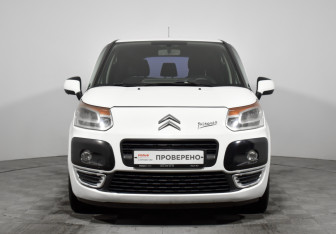 Подержанный автомобиль Citroen C3 Picasso 2010 года (2 фото)