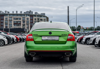 Подержанный автомобиль Skoda Octavia RS Liftback 2014 года (6 фото)