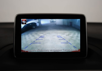 Подержанный автомобиль Mazda 3 Sedan 2014 года (17 фото)