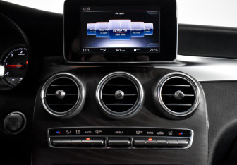 Подержанный автомобиль Mercedes-Benz GLC Coupe 2019 года (20 фото)