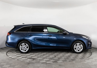 Подержанный автомобиль Kia Ceed Wagon 2019 года (4 фото)
