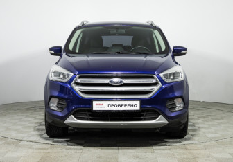 Подержанный автомобиль Ford Kuga 2017 года (2 фото)