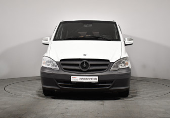 Подержанный автомобиль Mercedes-Benz Vito 2011 года (2 фото)