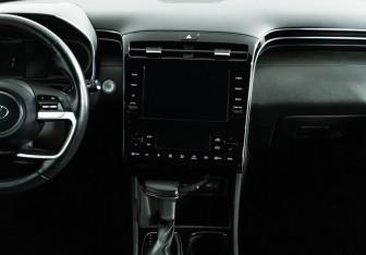 Подержанный автомобиль Hyundai Tucson 2021 года (14 фото)