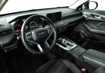 Подержанный автомобиль Haval Jolion 2025 года (11 фото)