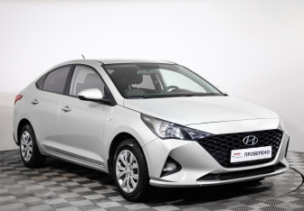 Подержанный автомобиль Hyundai Solaris Sedan 2020 года (3 фото)