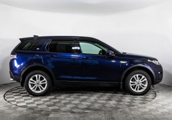 Подержанный автомобиль Land Rover Discovery Sport 2017 года (4 фото)