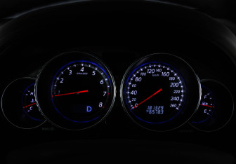 Подержанный автомобиль Infiniti M Sedan 2008 года (27 фото)