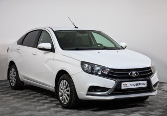 Подержанный автомобиль LADA (ВАЗ) Vesta Sedan 2017 года (3 фото)