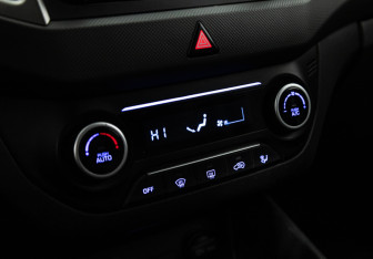 Подержанный автомобиль Hyundai Creta 2019 года (16 фото)