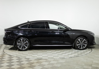 Подержанный автомобиль Chery Arrizo 8 2023 года (4 фото)
