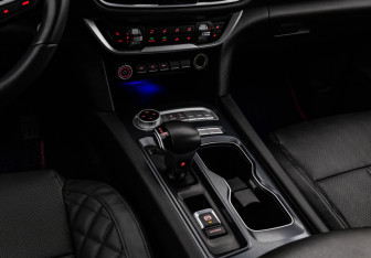 Подержанный автомобиль Foton Tunland G7 2024 года (13 фото)