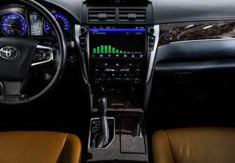 Подержанный автомобиль Toyota Camry Sedan 2016 года (14 фото)