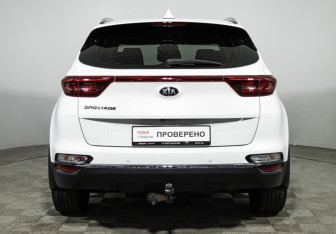 Подержанный автомобиль Kia Sportage 2021 года (6 фото)