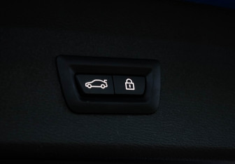 Подержанный автомобиль BMW X1 2021 года (37 фото)