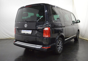 Подержанный автомобиль Volkswagen Multivan 2018 года (4 фото)