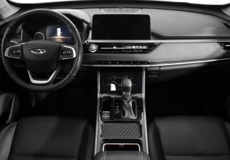 Подержанный автомобиль Chery Tiggo 4 Pro 2023 года (15 фото)