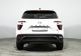 Подержанный автомобиль Hyundai Creta 2021 года (6 фото)