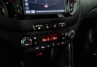 Подержанный автомобиль Kia Ceed Wagon 2018 года (17 фото)