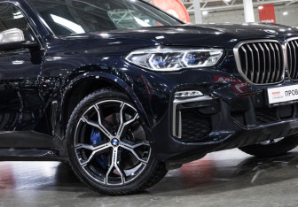 Подержанный автомобиль BMW X5 2019 года (7 фото)