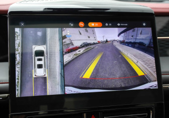 Подержанный автомобиль GAC M8 2024 года (15 фото)