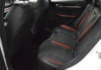 Подержанный автомобиль Geely Coolray 2024 года (10 фото)