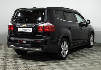 Подержанный автомобиль Chevrolet Orlando 2014 года (5 фото)