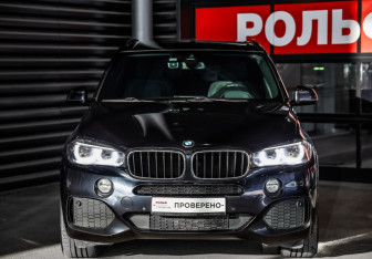 Подержанный автомобиль BMW X5 2017 года (4 фото)