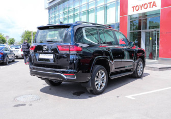 Новый Toyota Land Cruiser Suv 2026 (6 фото)