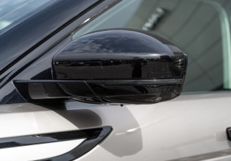 Новый Land Rover Range Rover Evoque 2025 (16 фото)