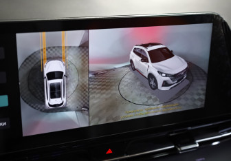 Подержанный автомобиль Changan CS55PLUS 2024 года (19 фото)