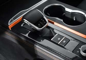 Подержанный автомобиль Omoda S5 GT 2023 года (10 фото)