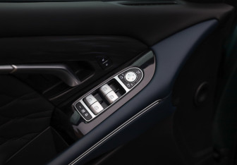 Подержанный автомобиль Voyah Free 2023 года (26 фото)