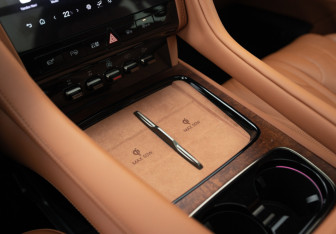 Подержанный автомобиль BYD Yangwang U8 2023 года (34 фото)