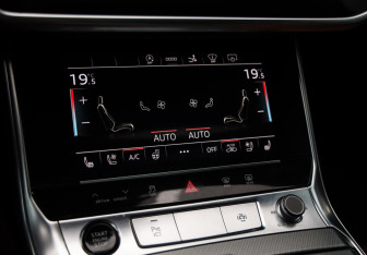 Подержанный автомобиль Audi A7 2020 года (19 фото)