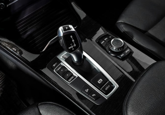 Подержанный автомобиль BMW X3 2015 года (11 фото)
