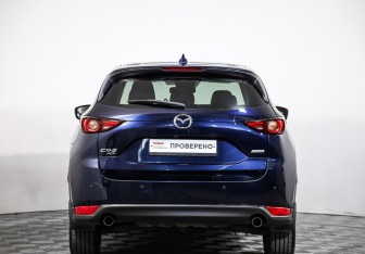 Подержанный автомобиль Mazda CX-5 2018 года (6 фото)