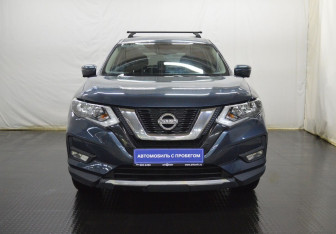 Подержанный автомобиль Nissan X-Trail 2019 года (2 фото)
