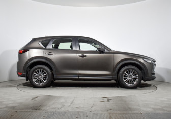 Подержанный автомобиль Mazda CX-5 2018 года (4 фото)