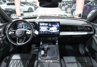 Подержанный автомобиль GAC GS8 2024 года (16 фото)